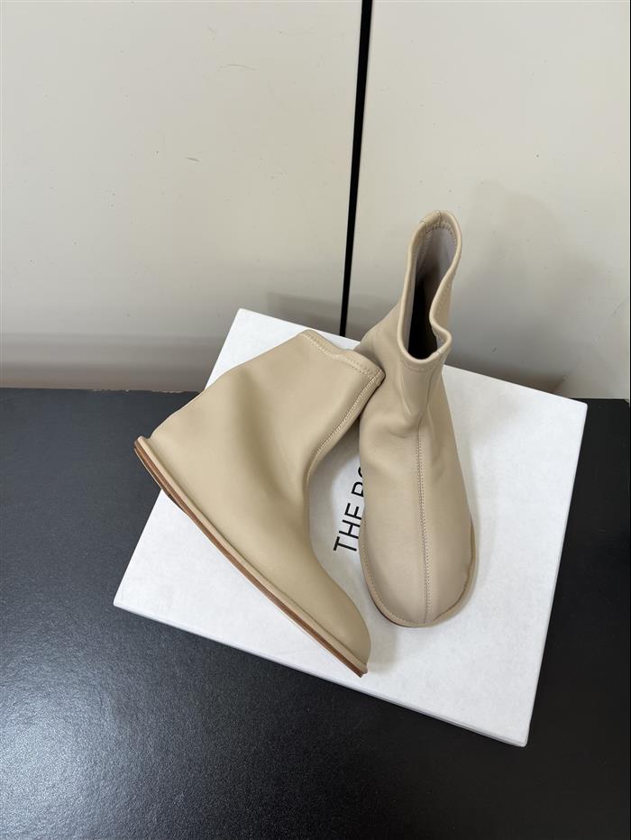 20251128173233841 320